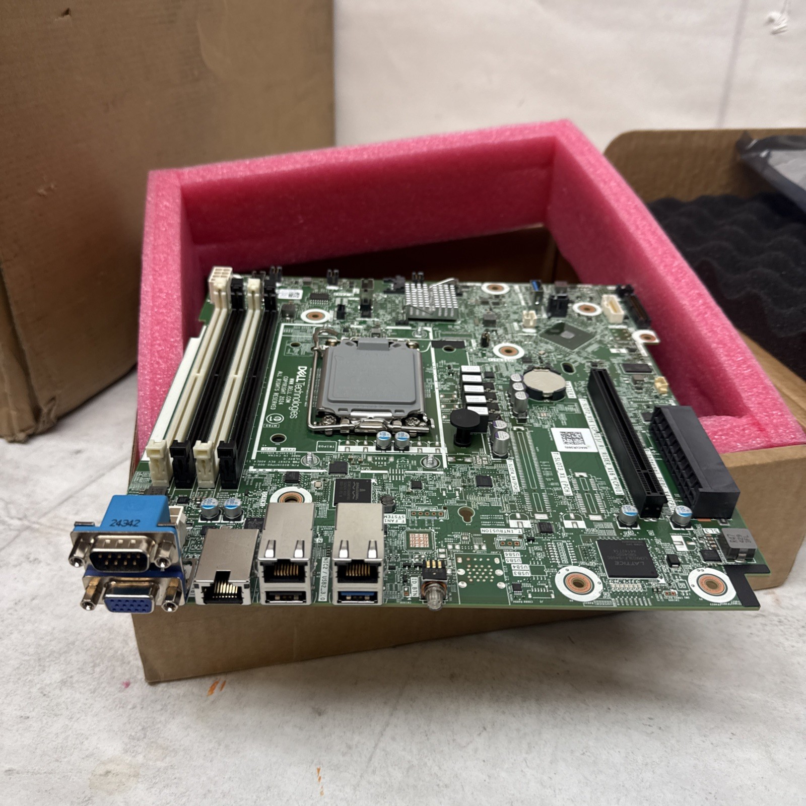 LOTES INTEL LGA 1700 1800 SOCKET MOTHERBOARD See Photos Unknown