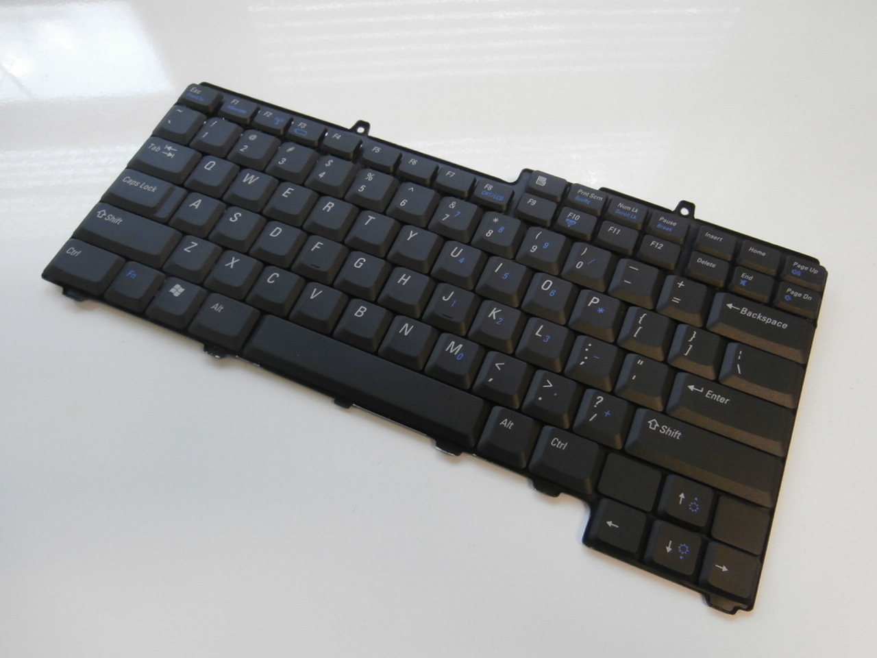 /NEW-Dell-Keyboard-H5639-For-Latitude-D510-6000-9300-/110