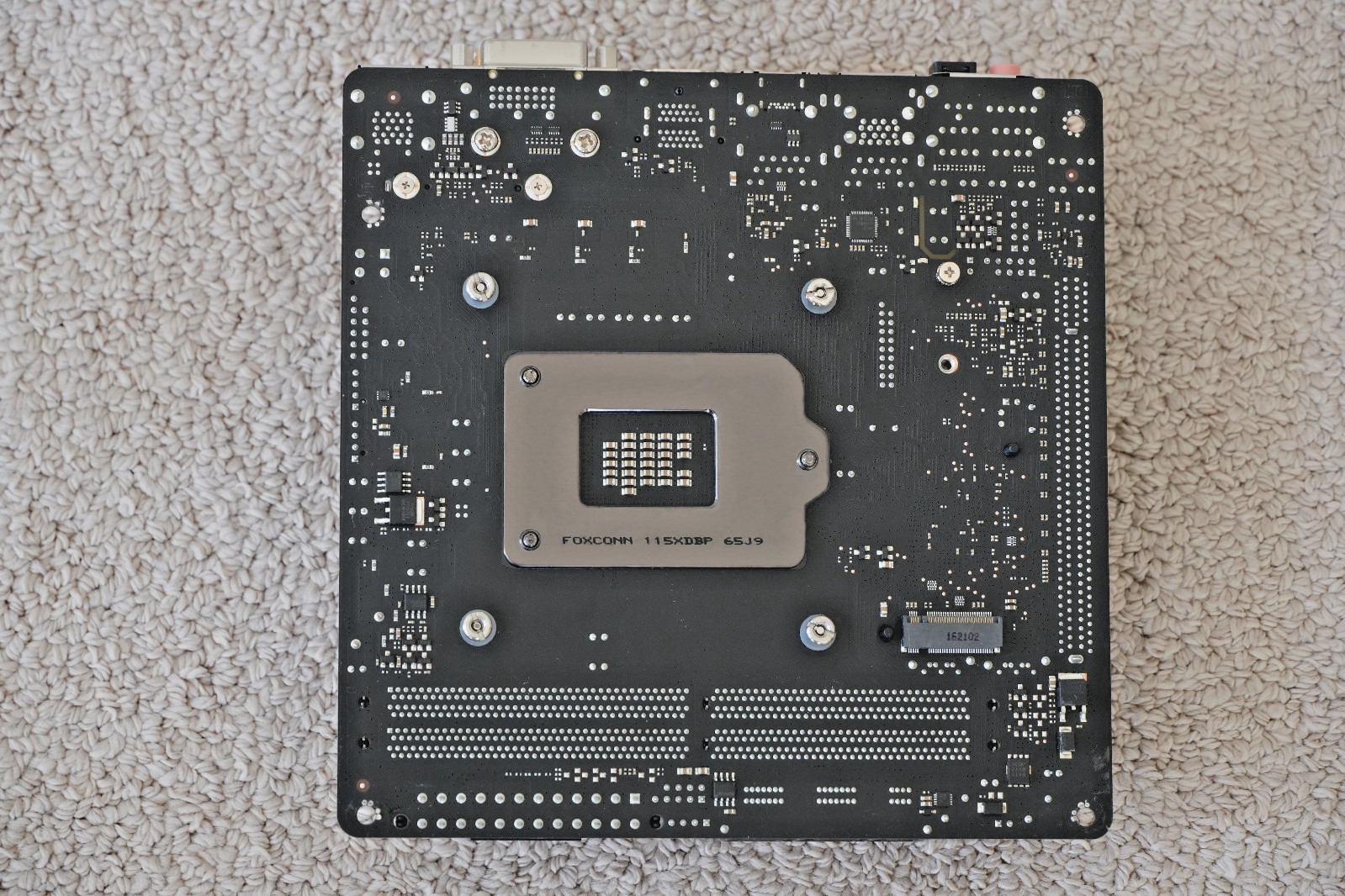 GIGABYTE GA-H170N-WIFI Mini ITX Motherboard with Intel i3-6320 CPU & Fan
