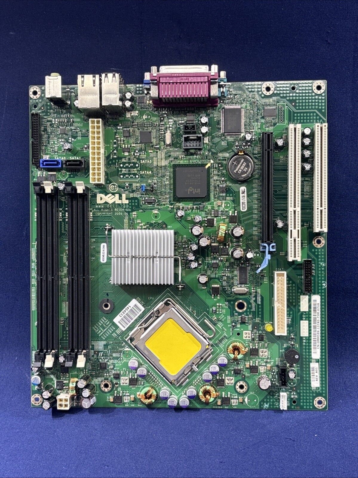 Dell REV A01 CN-0MM599-13740-75M-07U6 Motherboard + Unknown CPU