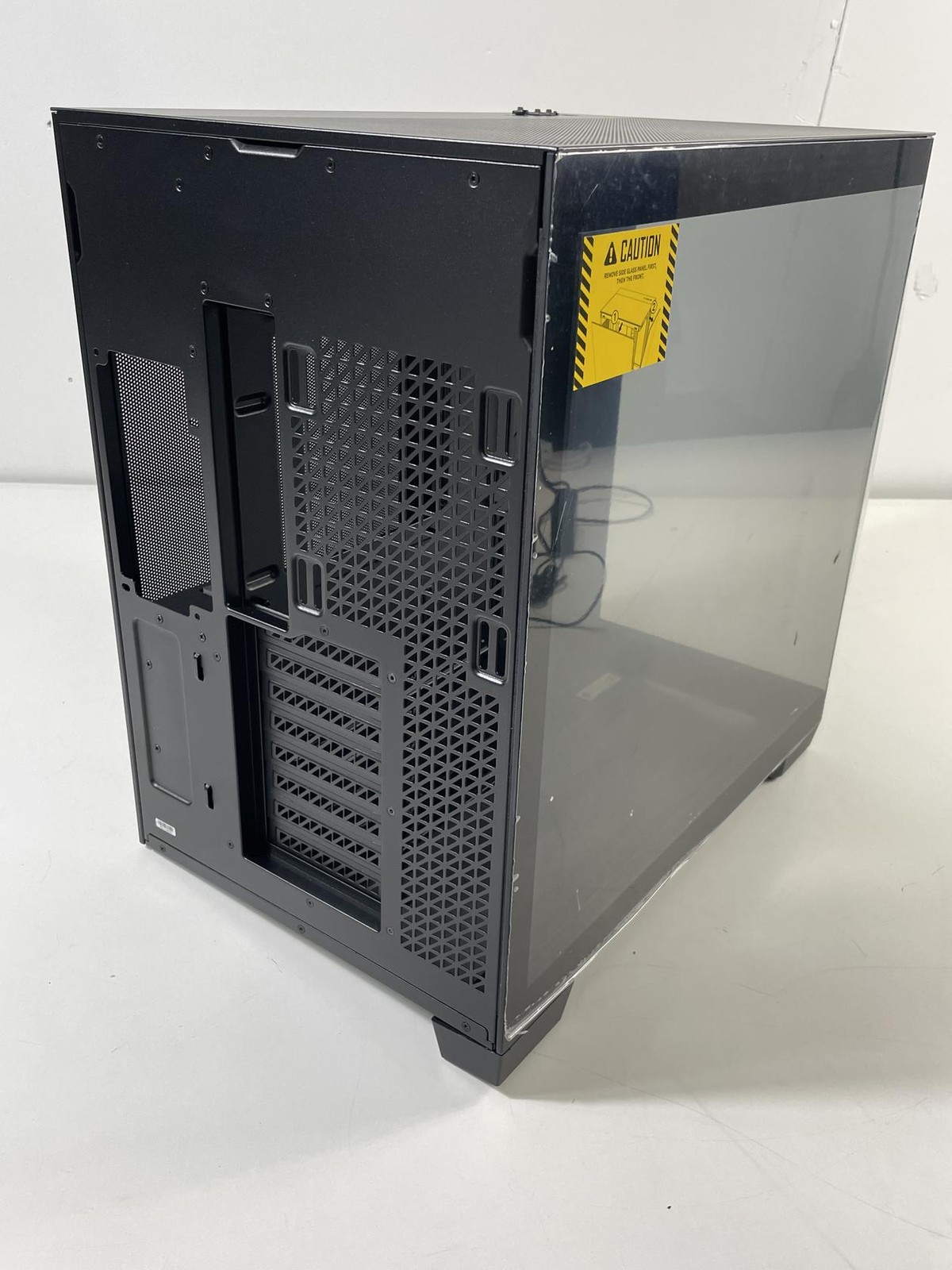 Antec C8 Wood, Fans not Included, Wooden Front Panel, PC Case PC1726929