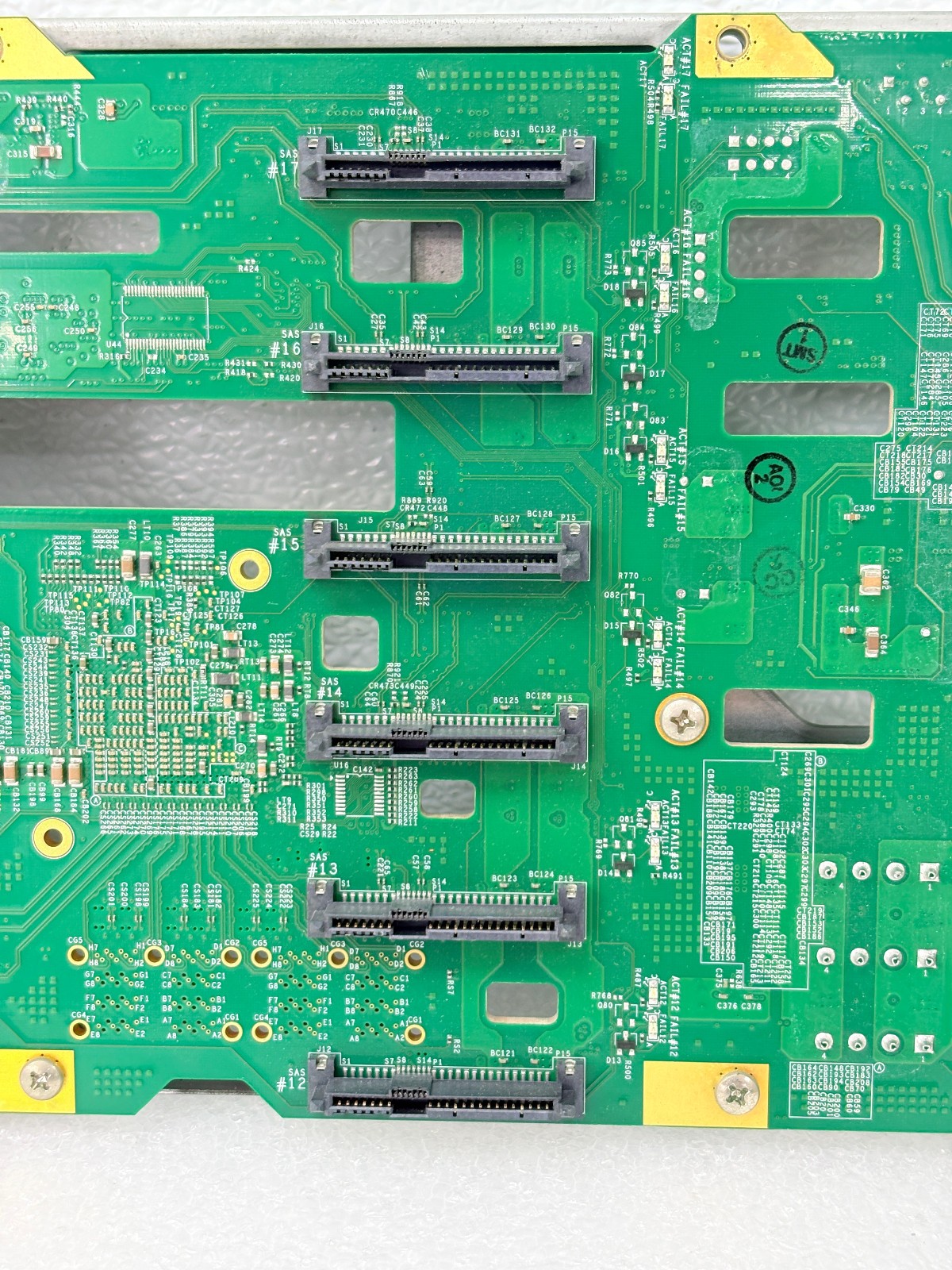 Supermicro BPN-SAS3-846EL1 4U 24-Bay 12Gbps SAS3/SATA3 Single Expander Backplane