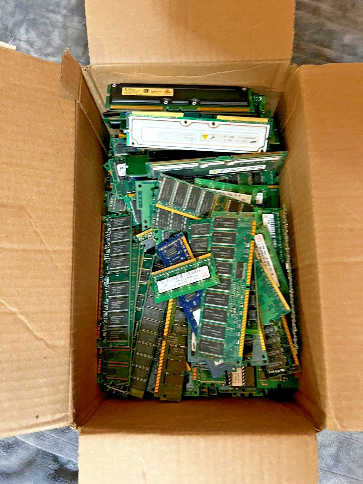 13.9 lbs Mixed Unshielded Computer Memory RAM Gold Recovery + 1.462 lbs Shielded