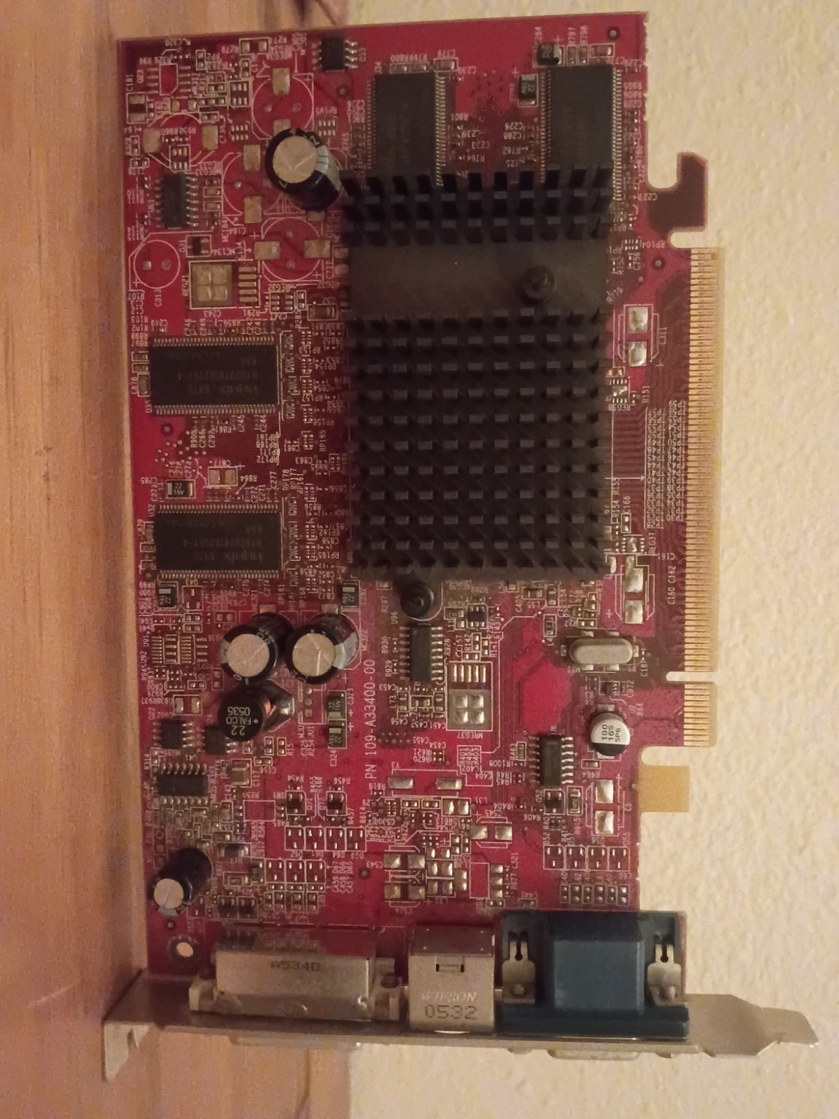 ATI Radeon 9200 128MB