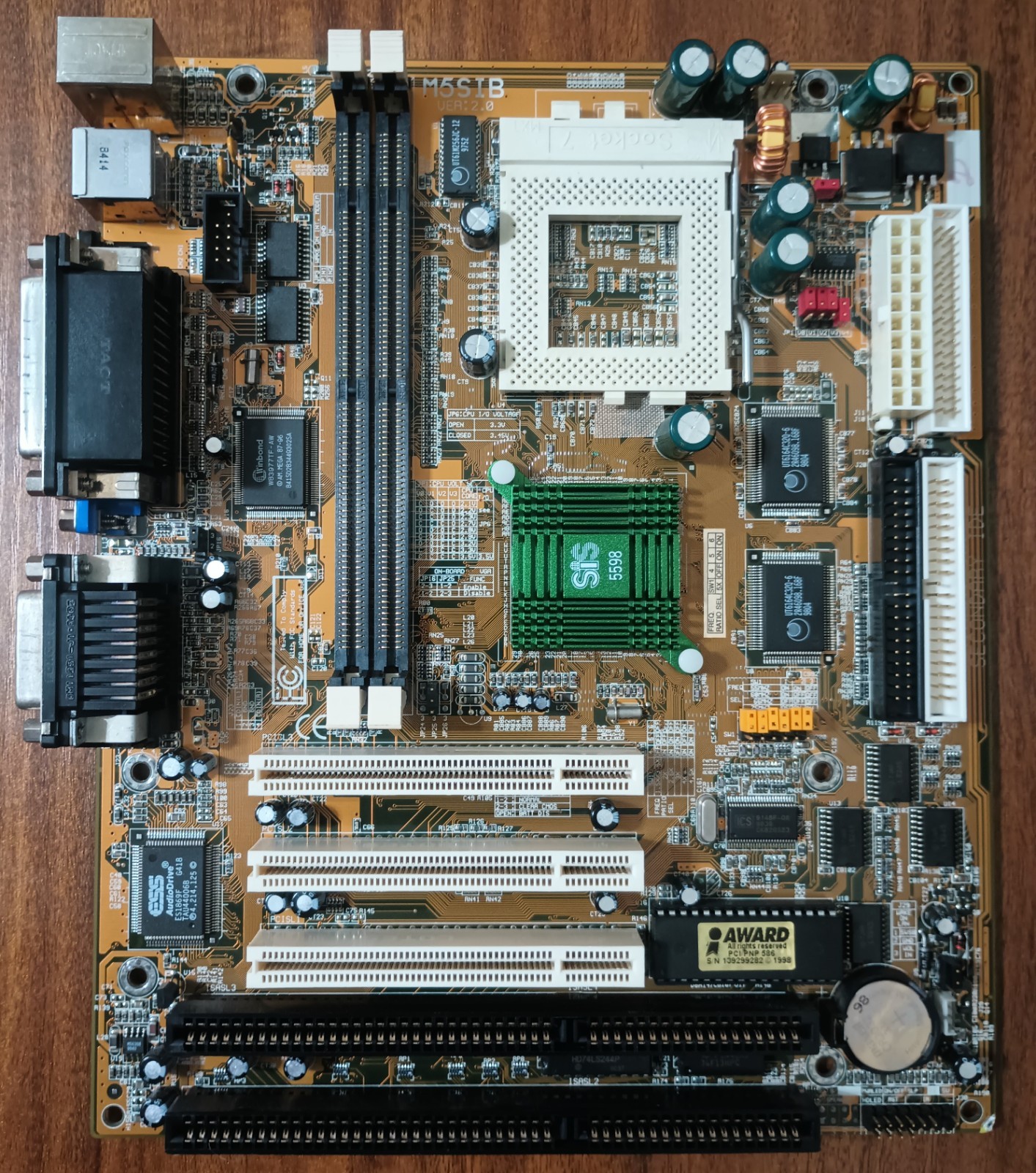 Biostar M5SIB VER:2.0 Socket 7 Motherboard SIS5598 K6 Pentium Cyrix