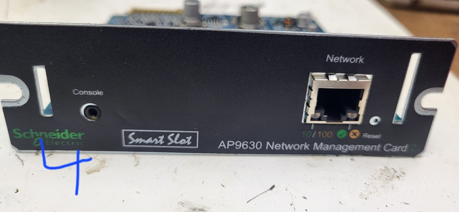 Schneider Electric AP9630 SmartSlot Network Mgmt Card Ethernet RJ-45