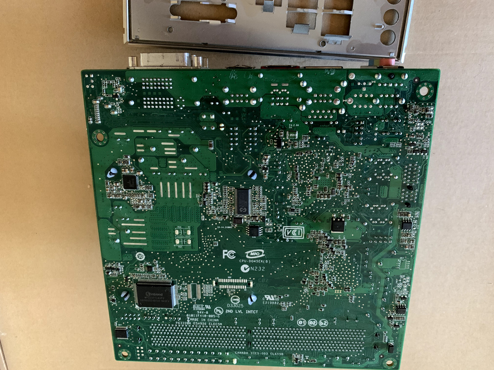 Intel DQ45EK Socket 775 Intel Q45 Mini ITX Desktop MB + Back-Plate + Unknown CPU