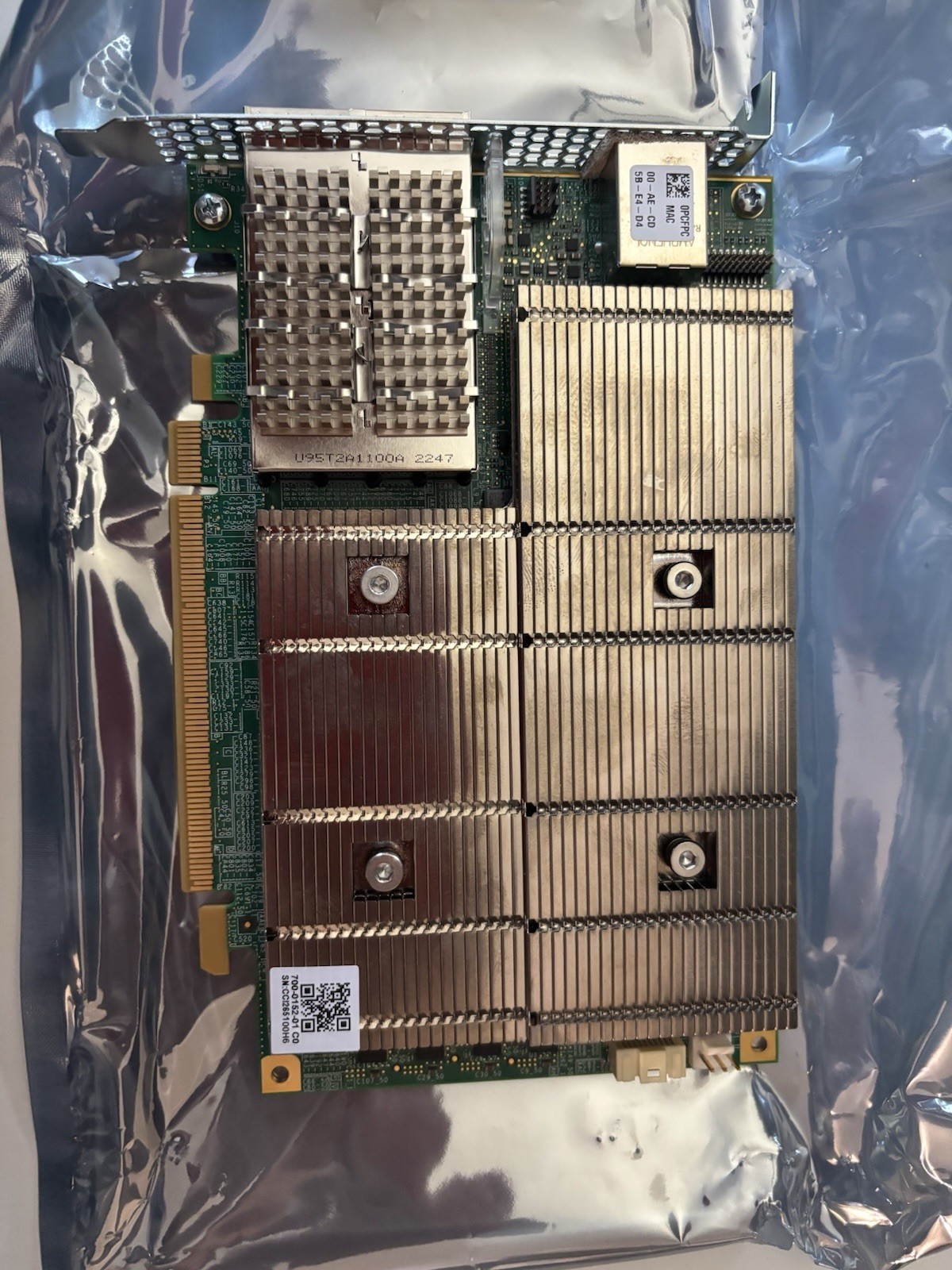 AMD Pensando DSC2-100 2 ports 100G QSFP56 Distributed Services Card PCIe Gen4.0