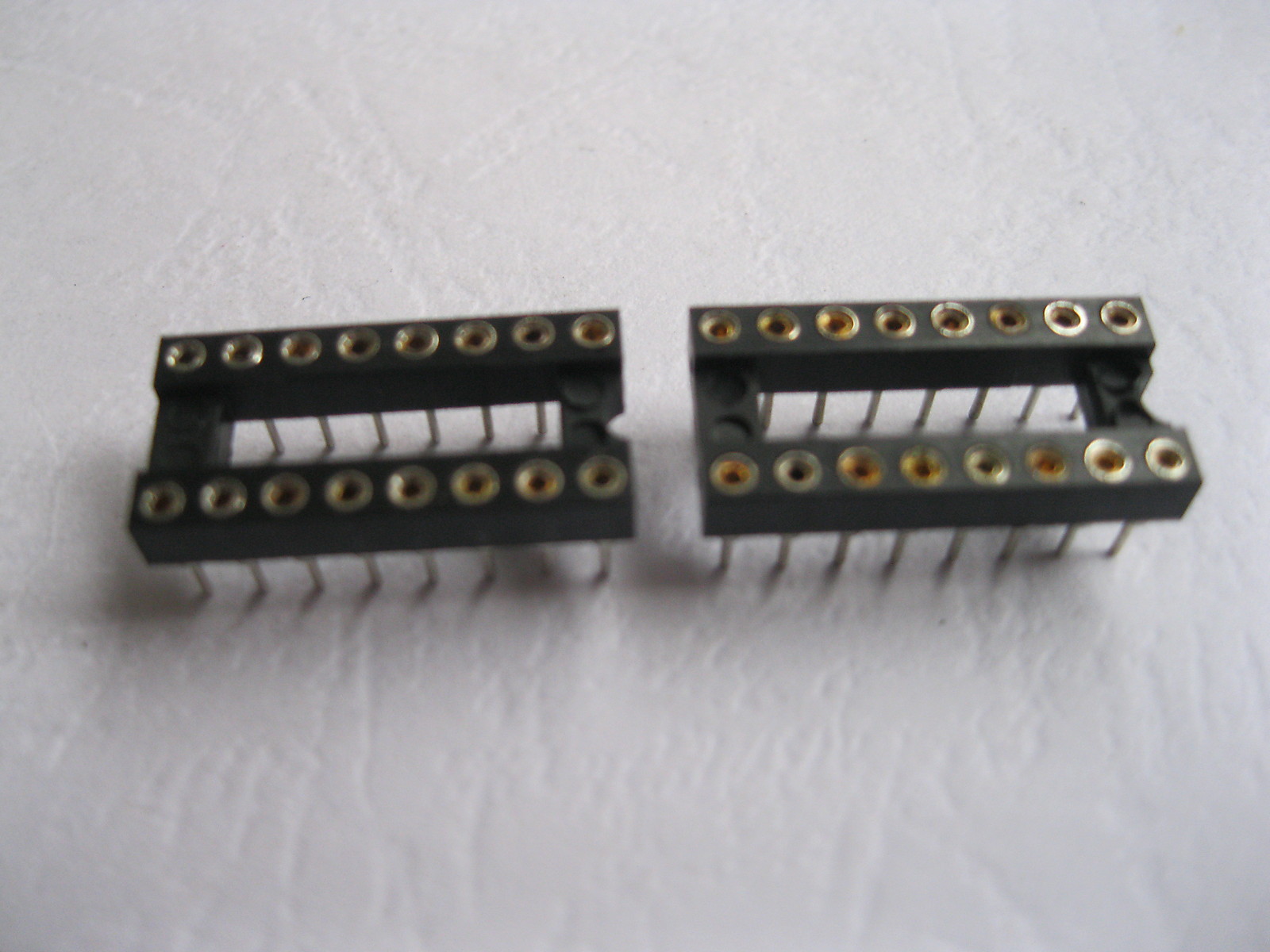 30 pcs IC Socket Adapter 16 pin Round DIP High Quality X=7.62mm New