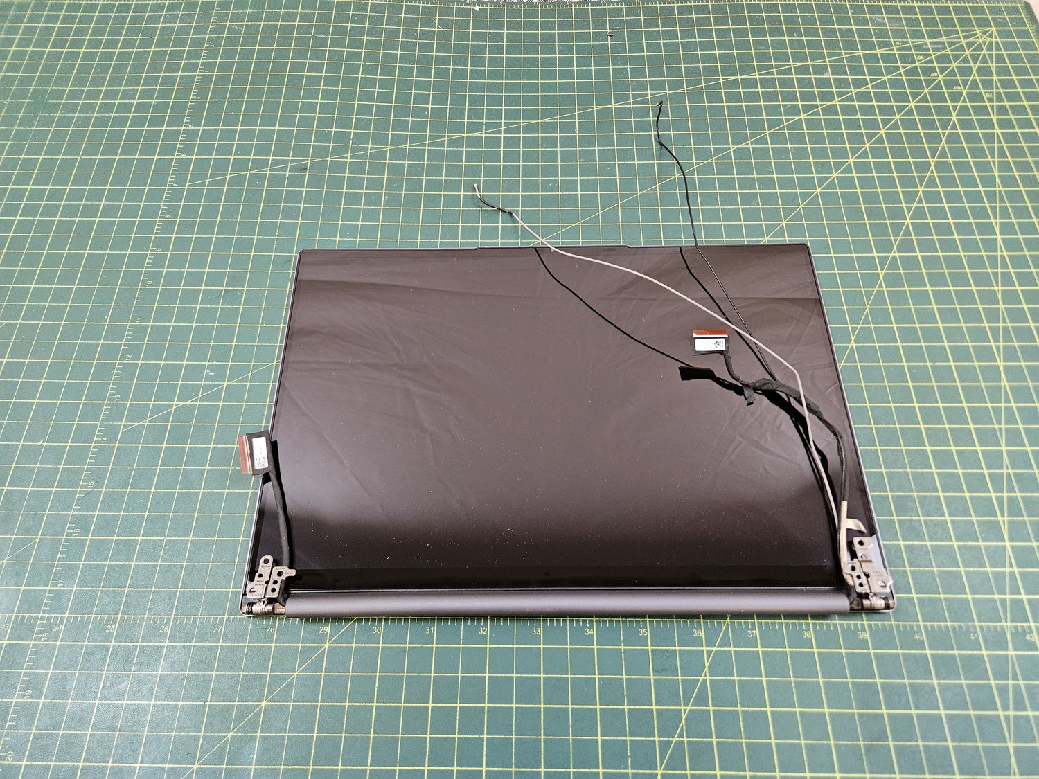 Lenovo Ideapad Slim 7 Pro 14IHU5 14″ 2880×1800 LCD Touch Screen Complete #d337