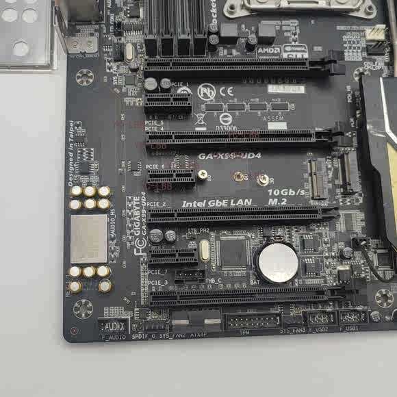 FOR GIGABYTE GA-X99-UD4 DDR4*8 LGA 2011-V3 128GB ATX Motherboard Test OK