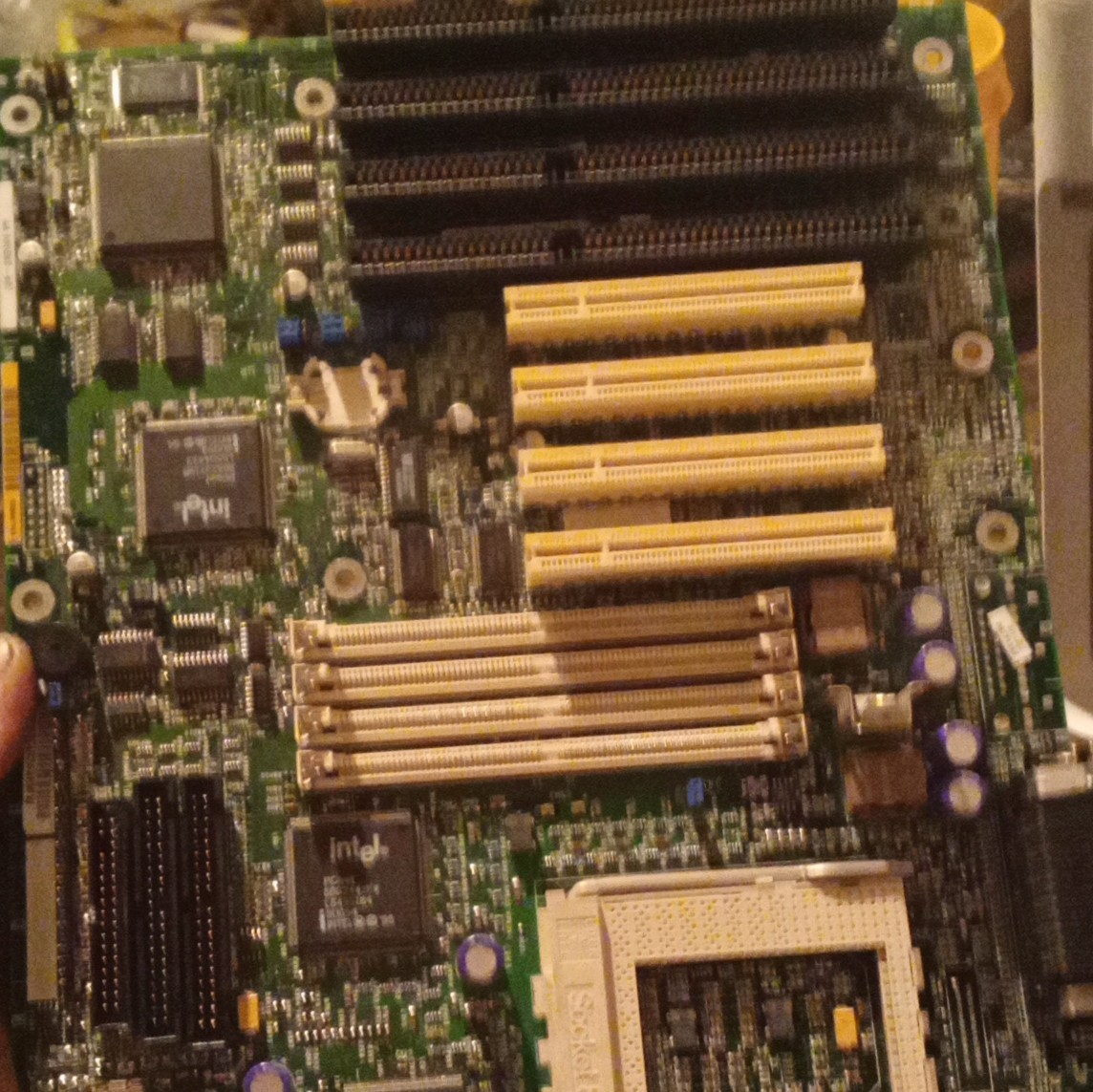 Retro Intel VS440FX Socket 8 Pentium Pro Motherboard 32MB FPM for Dimension XPS