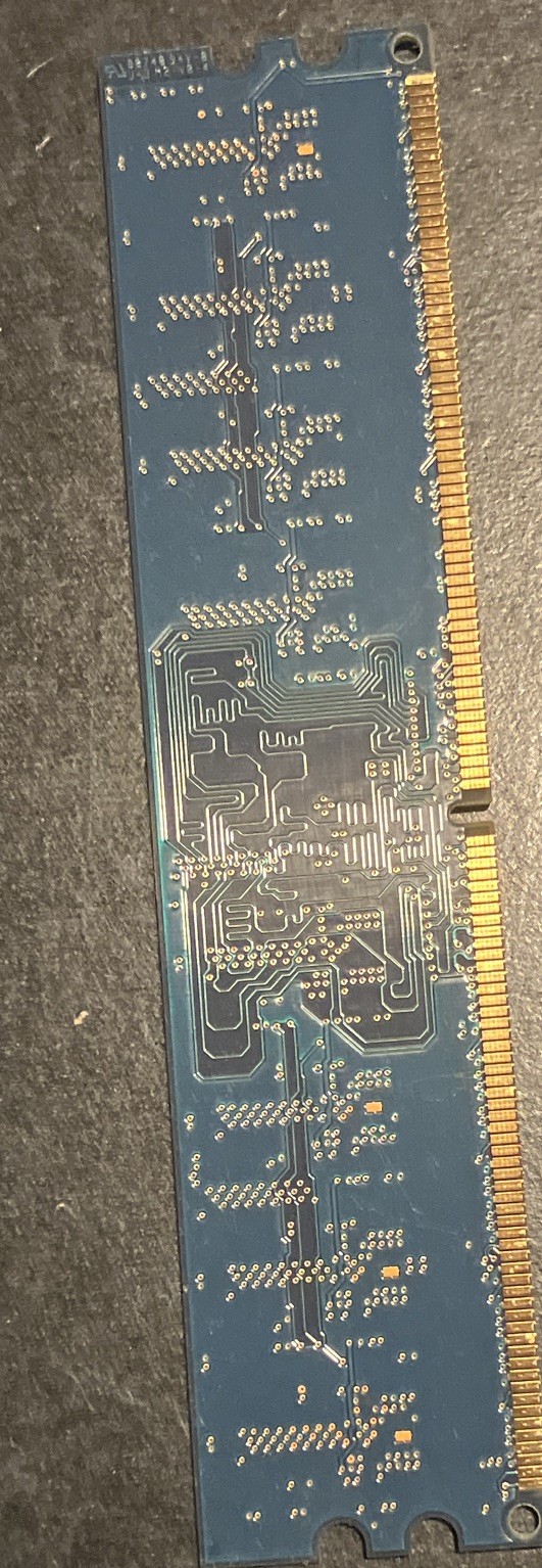 Nanya 512MB DDR2-667 PC2-5300U 240-Pin DIMM Unbuffered RAM NT512T64U88B0BY-3C