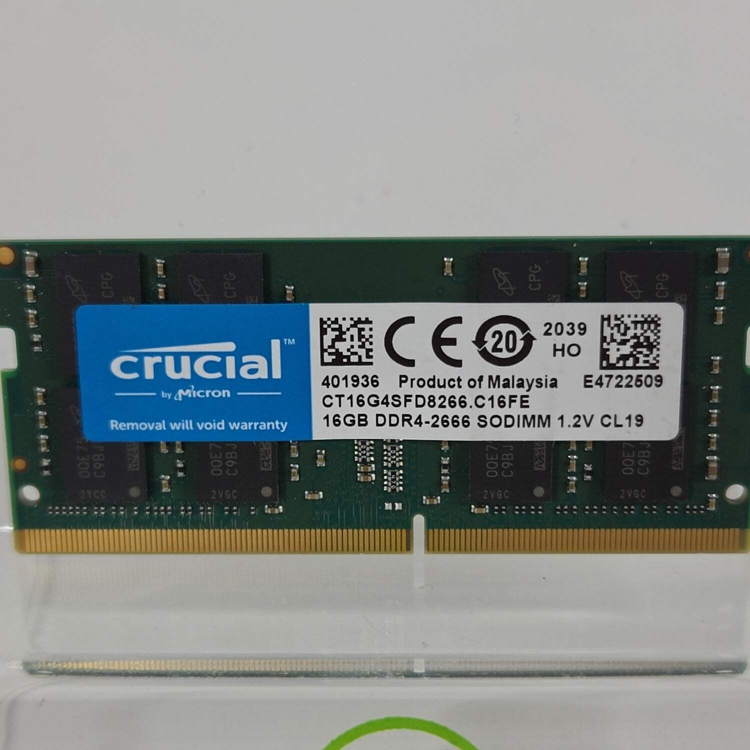 Crucial CT16G4SFD8266.M16FJ 16GB (1x16GB) RAM DDR4 2666MHz CT16G4SFD8266.M16FJ