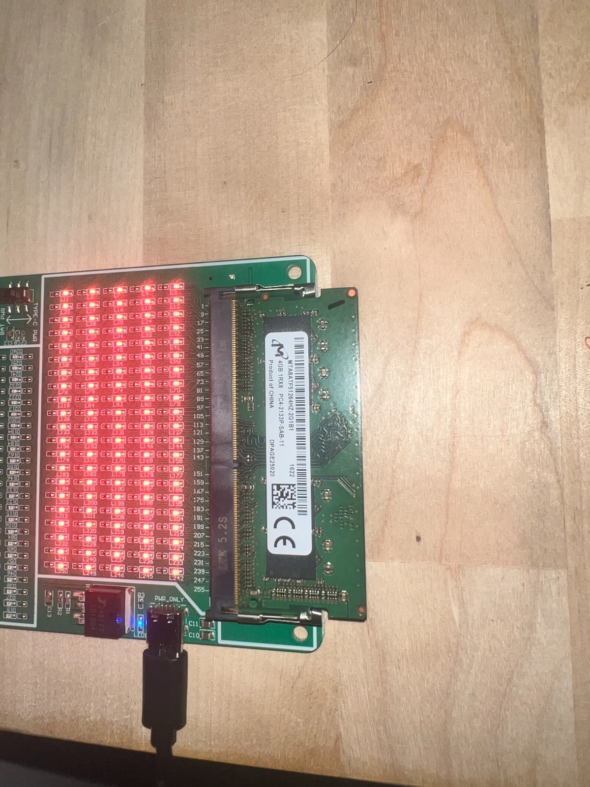 Micron 4GB 1Rx8 DDR4 PC4-2133P-SAB-11 SODIMM MTA8ATF51264HZ-2G1B1 Memory Ram
