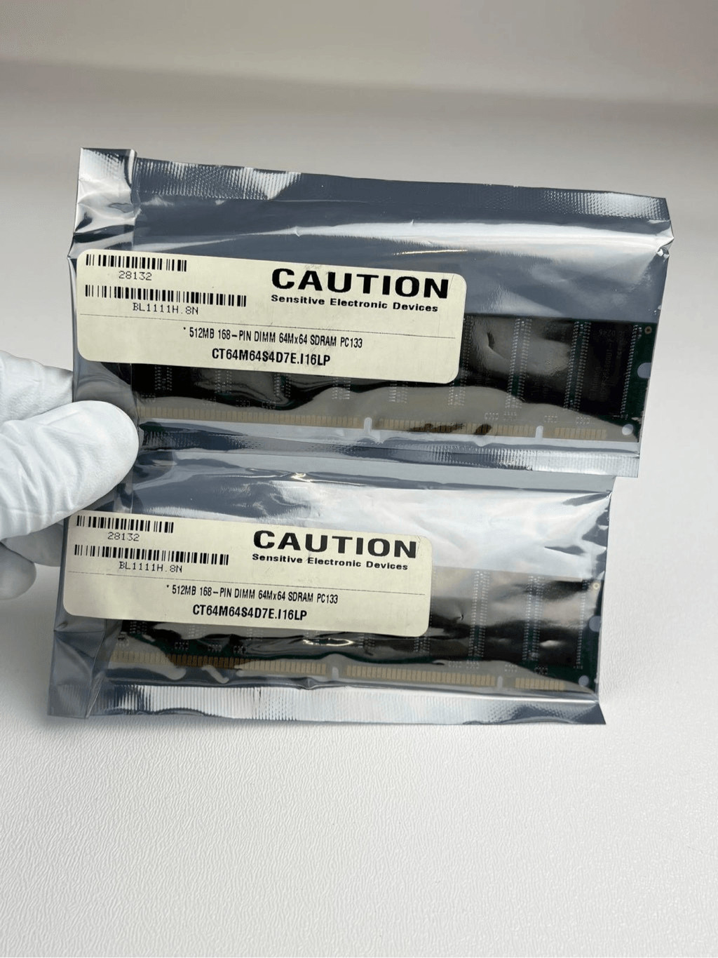 NEW, Sealed Lot of 2 – Crucial CT64M64S4D7E 512MB 168PIN DIMM 64Mx64 SDRAM PC133