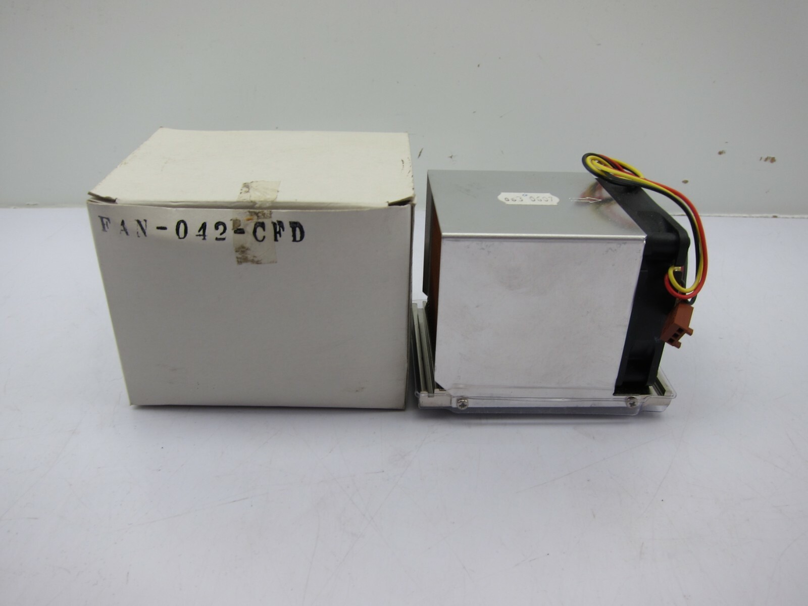 NEW SuperMicro Heatsink With Fan Model FAN-042-CF