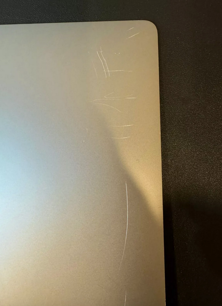 Genuine Apple LCD Display Screen Assembly 16″ MacBook Pro A2141 2019 | Gray