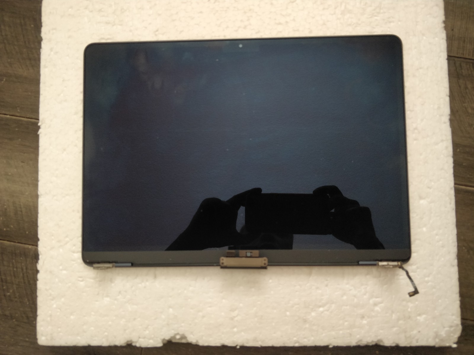 Genuine, Apple MacBook Air 13.6’’ A2681 2022 M2 LCD Screen, Midnight Blue