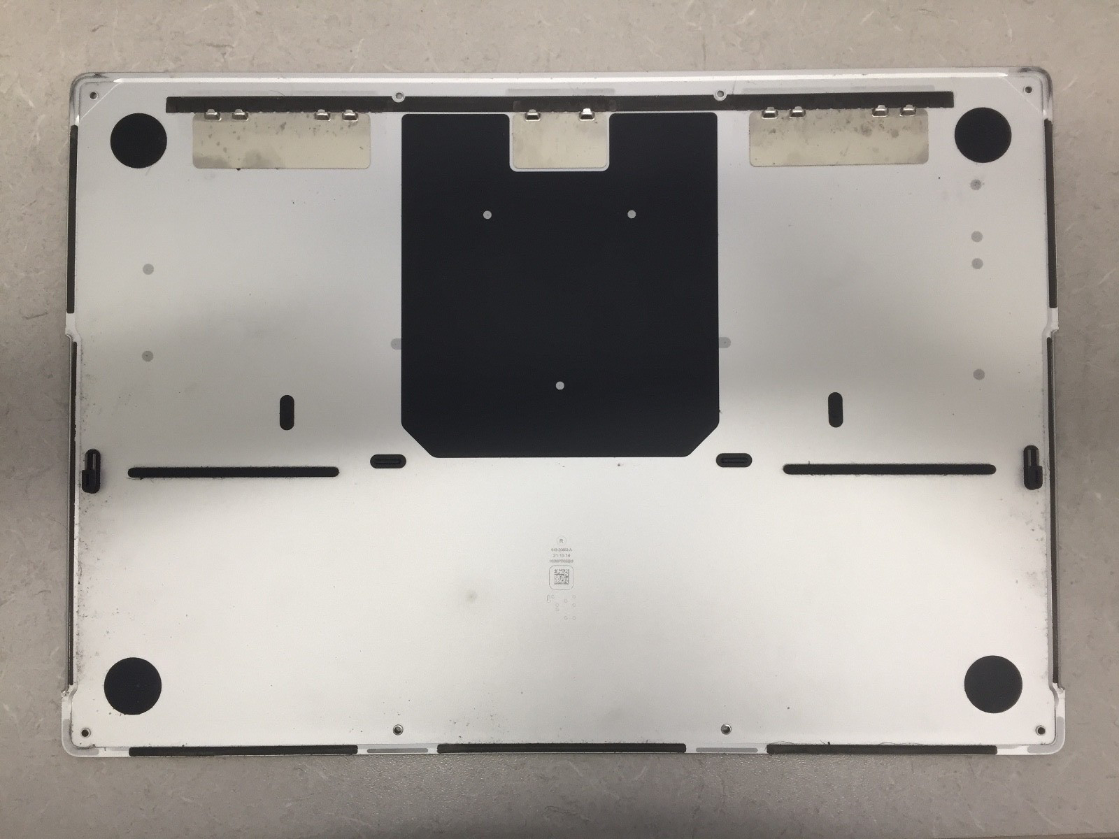 OEM GENUINE MacBook Pro 2021 A2485 Bottom Case Cover (Screws not included)
