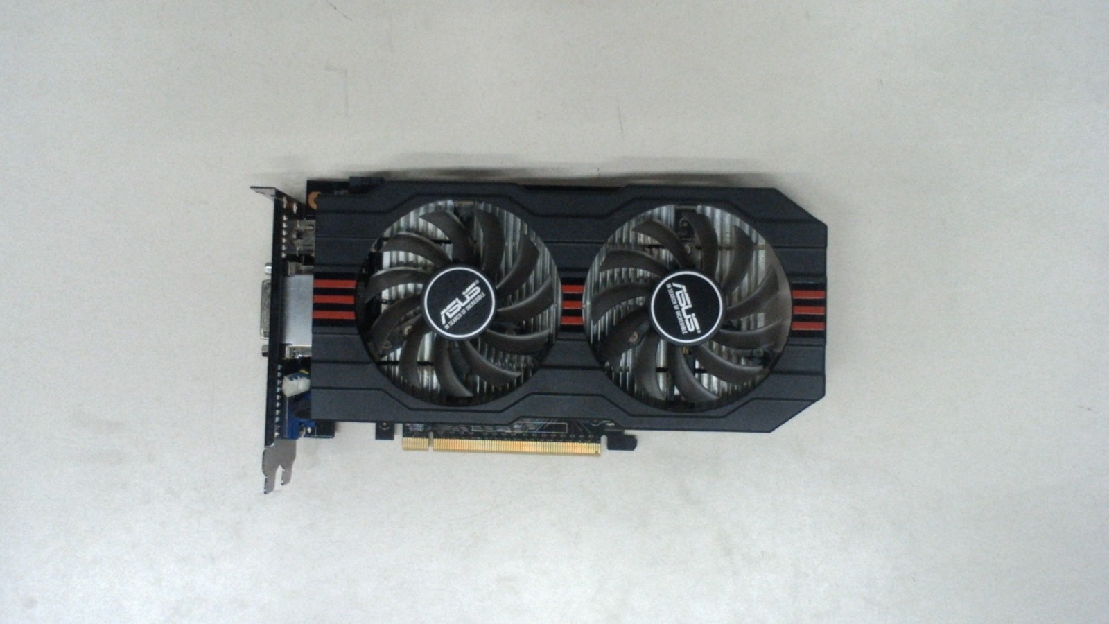 ASUS NVIDIA GeForce GTX 750 Ti 2GB GDDR5 Video Card – (GTX750TI-OC-2GD)