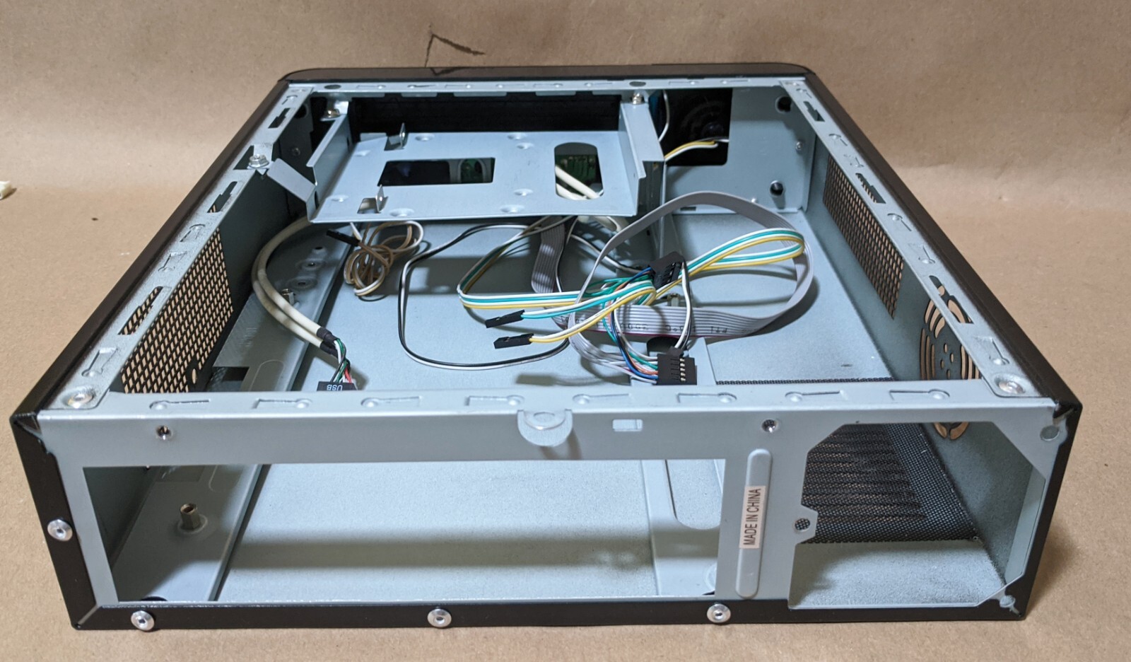 Empty Linkworld DIY Black Mini-ITX Media Center HTPC Desktop/Tower PC Case
