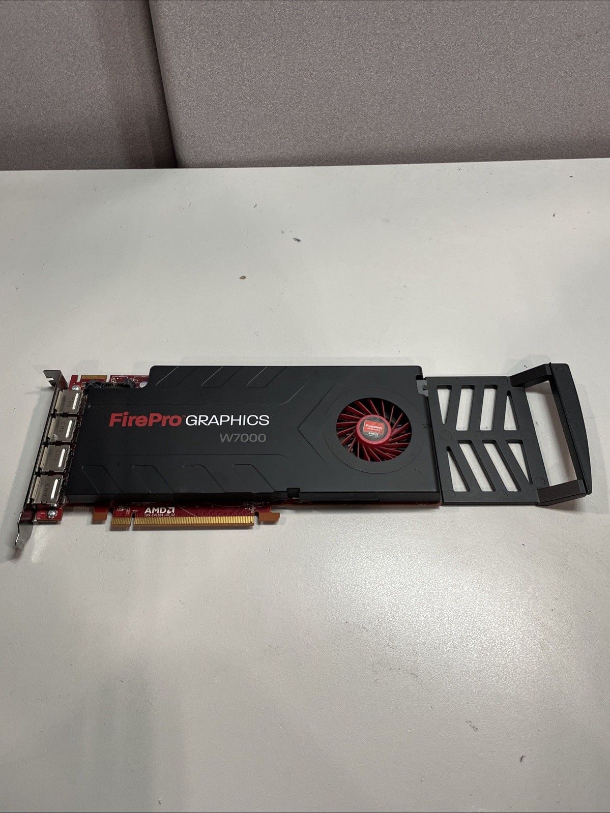 AMD FirePro W7000 4GB 4x Display Port Graphic Card