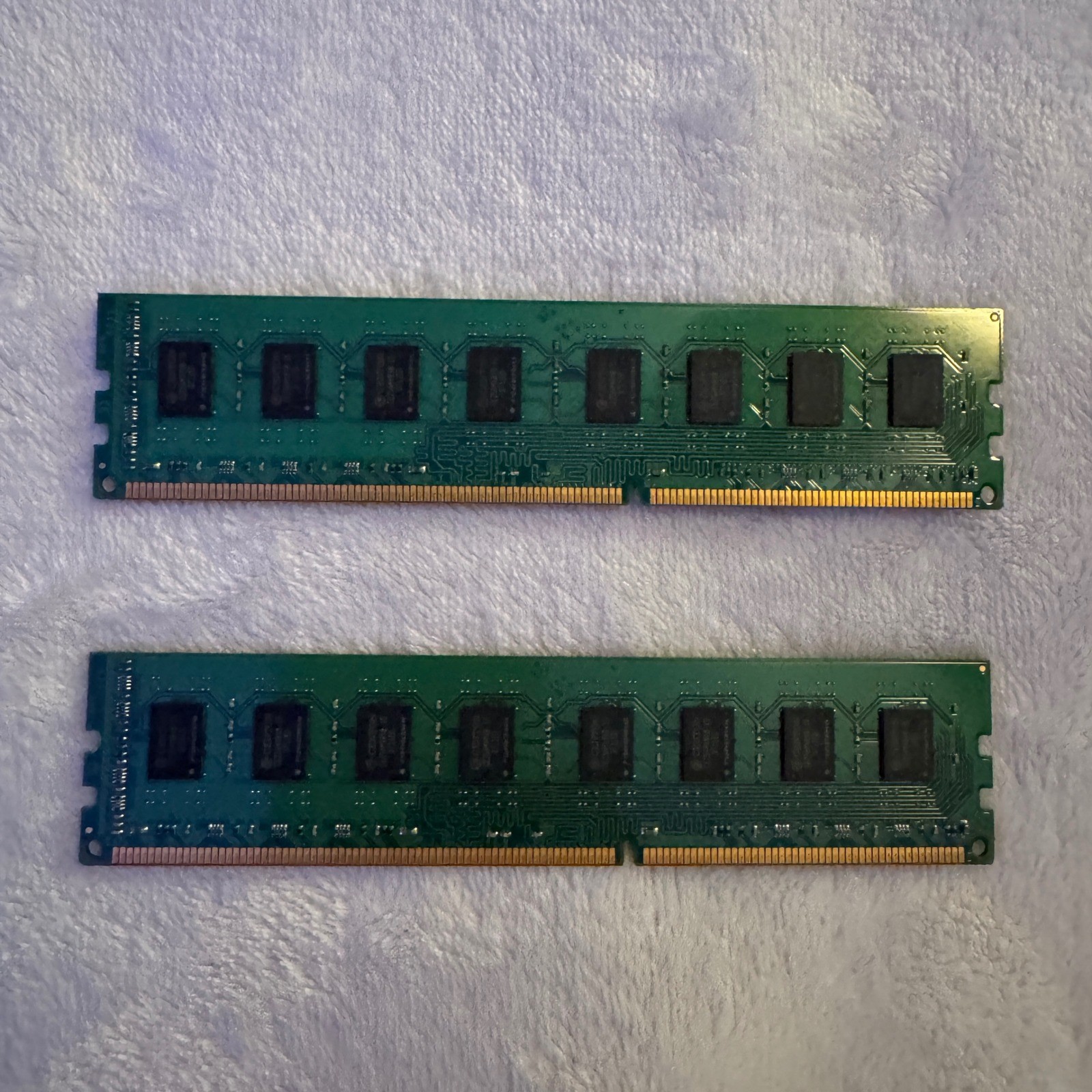 Centon 8GB Kit 2x4GB DDR3 1333MHz PC3-10600 Desktop RAM NIGV78PEA DIMM Memory