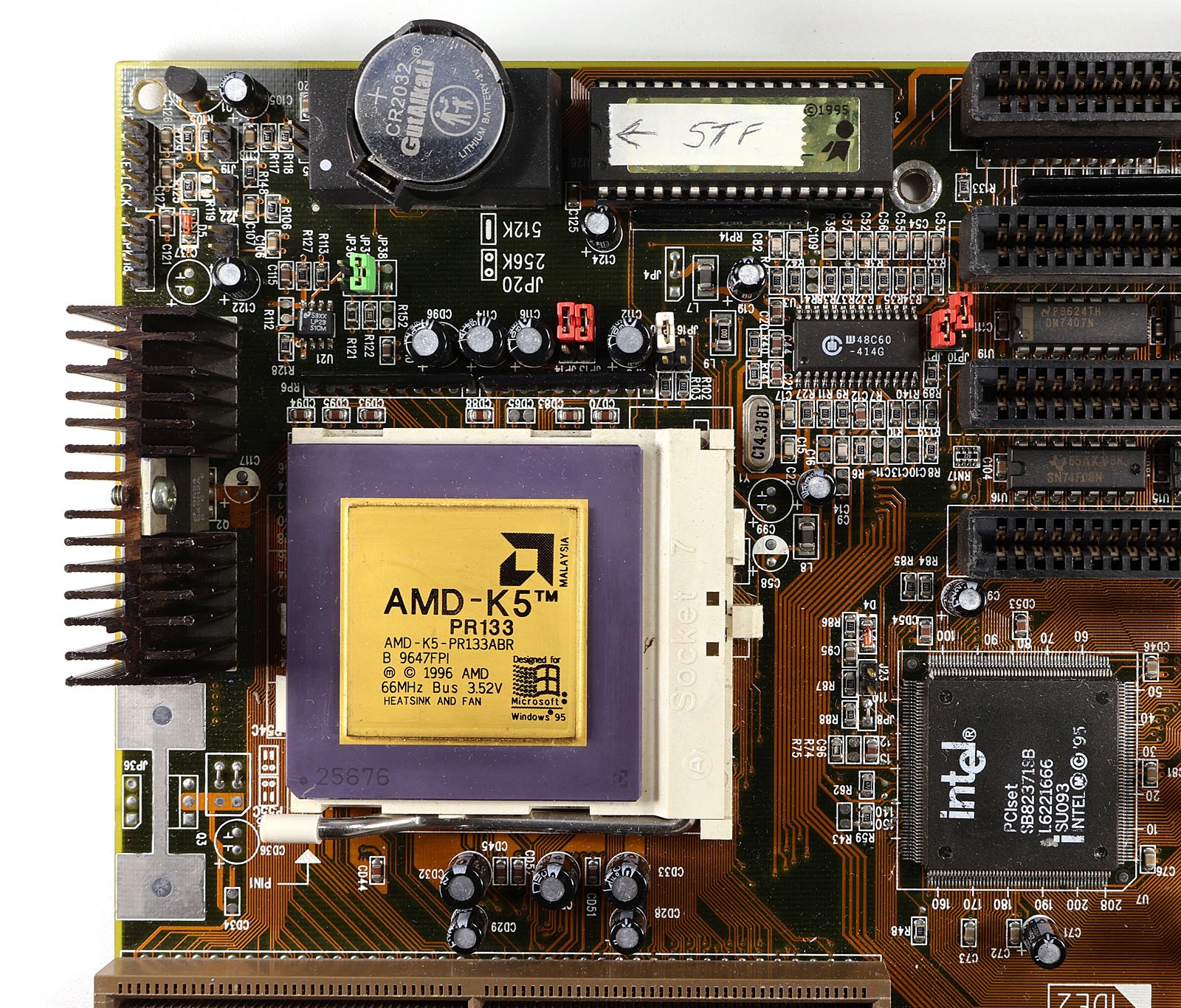 RARE Vintage Soyo 5TF2 i430HX, AMD-PR133, 16MB, PCI/ISA AT Motherboard — TESTED!