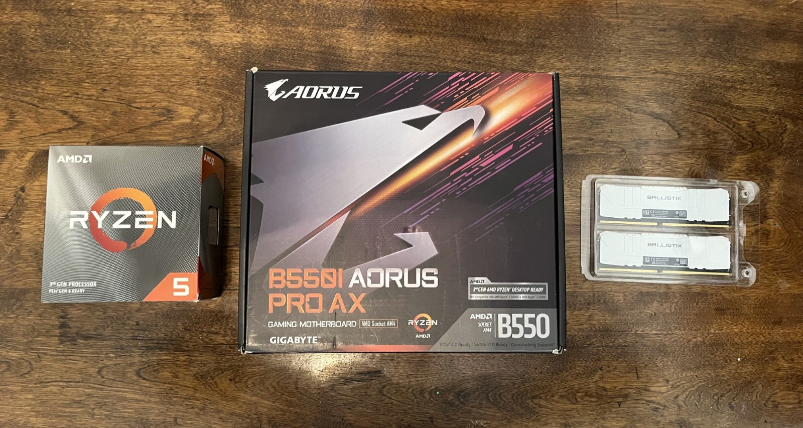 GIGABYTE B550I AORUS PRO AX AM4 Mini-ITX Motherboard Bundle w/ CPU & 16GB RAM