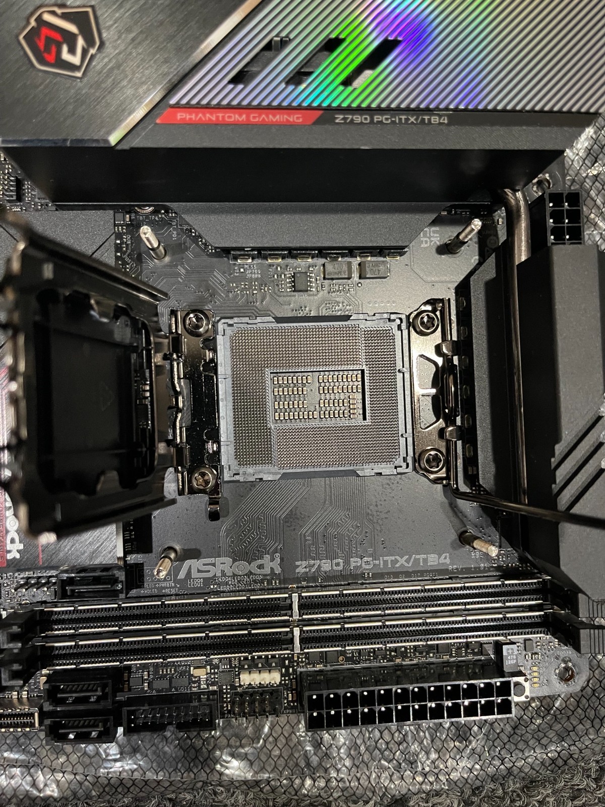 Asrock Z790 PG-ITX/TB4 Motherboard 96GB HDMI LGA 1700 DDR5 Mini-ITX 17*17 Z790