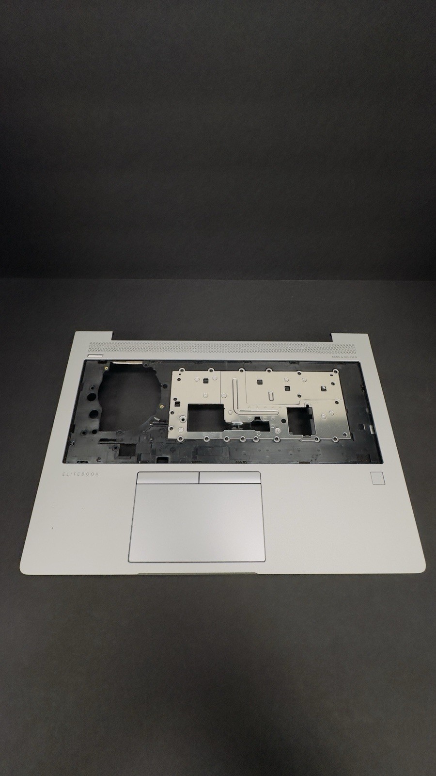 New For HP EliteBook 840 G8 845 G8 14″ Palm Rest M36305-001 Silver