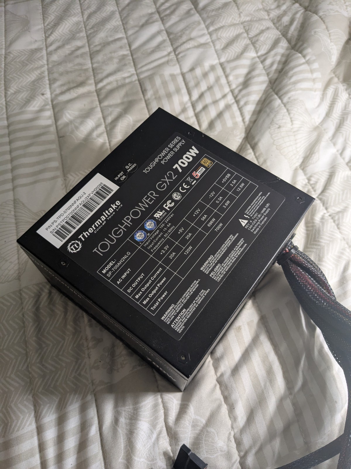 Thermaltake Toughpower GX2 700W 80+ Gold ATX Power Supply PSU Non-Modular