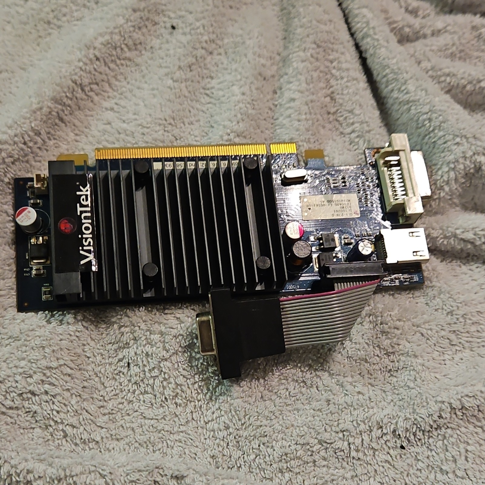 VisionTek ATI Radeon HD 4350 512MB PCIe SFF Graphics Card VGA DVI HDMI