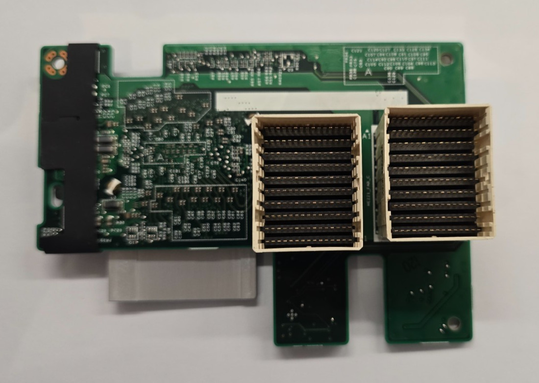 Dell FC640 PCIE Pass-Through MEZZ Mezzanine Card 0YNDM8