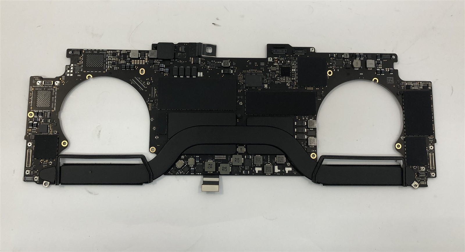 Apple MacBook Pro A1990 Logic Board i9-9880H 500GB 16GB 820-01814-A Radeon 560X