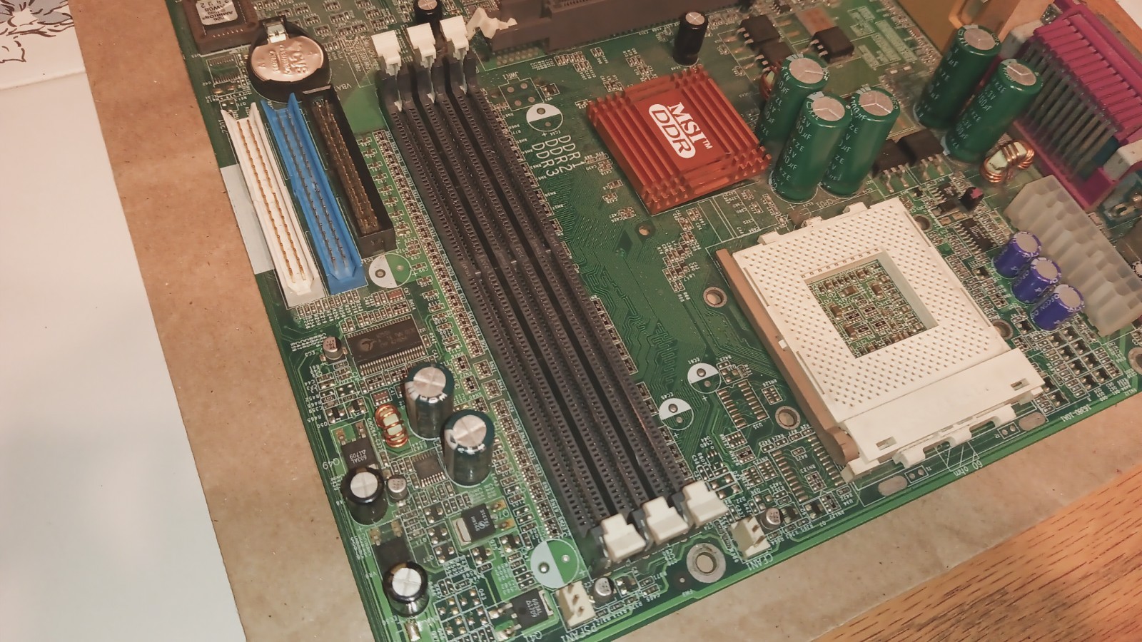 MSI K7T266 Pro Ver 1.0 /MS-6380 LE Socket 462 DDR AGP PCI ATX Motherboard, Works