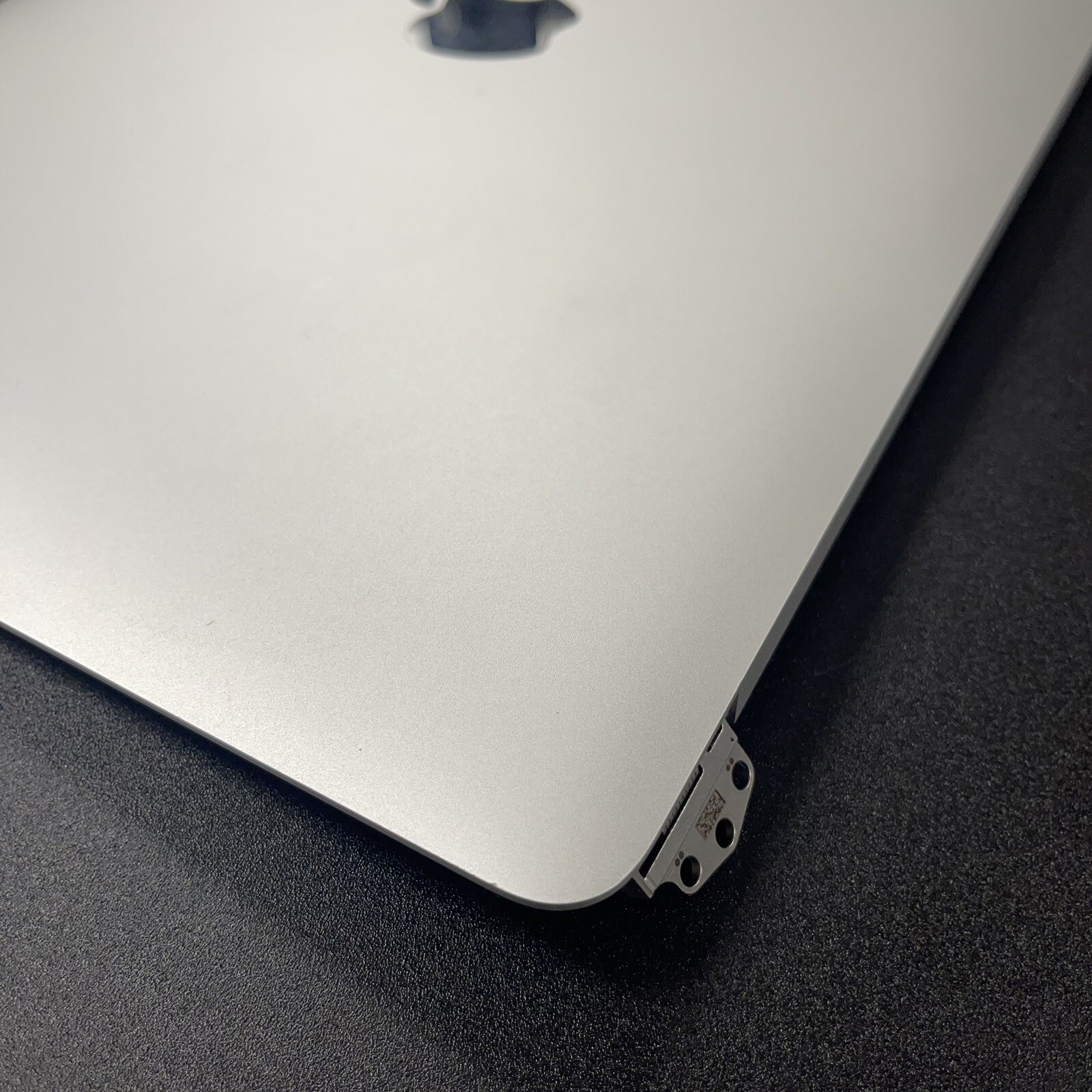 Apple MacBook Air 13 inch A2179 A1932 LCD Screen Assembly Silver OEM Tested