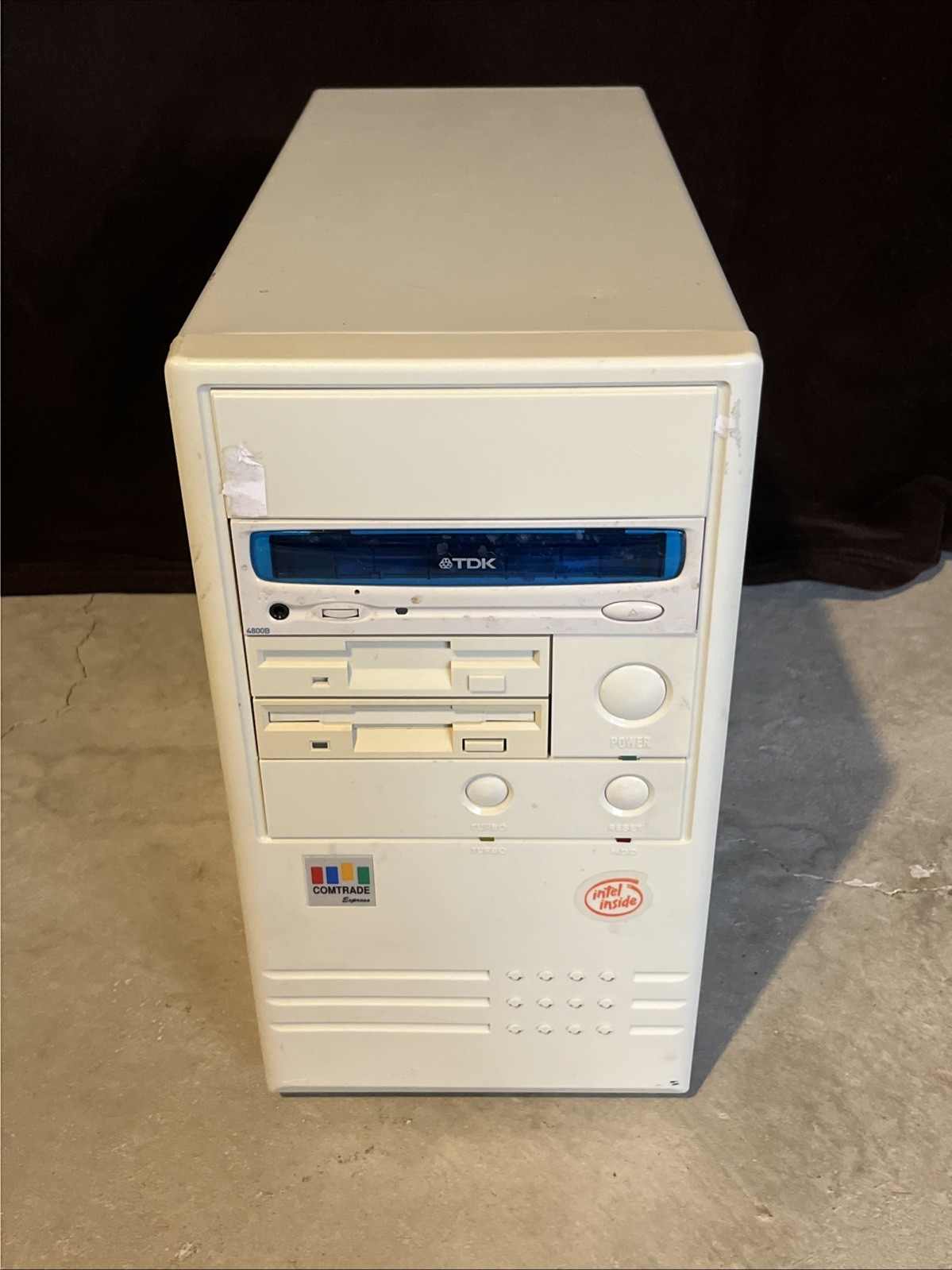 Baby AT Mini Tower PC Case with Power, Floppy & CDRW; Good Feet