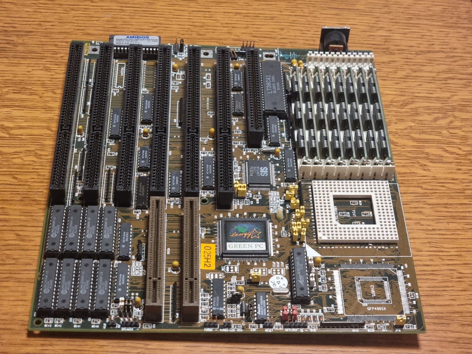 VINTAGE MOTHERBOARD SOCKET 3, 5x ISA, 2xVLB, 8x30PIN RAM, RETRO HARDWARE 486 SIS