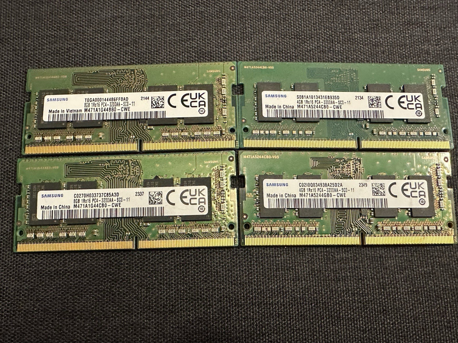 LOT OF 4 PIECES SAMSUNG 4 GB , 8 GB PC4 3200 SO DIMM LAPTOP MEMORIES