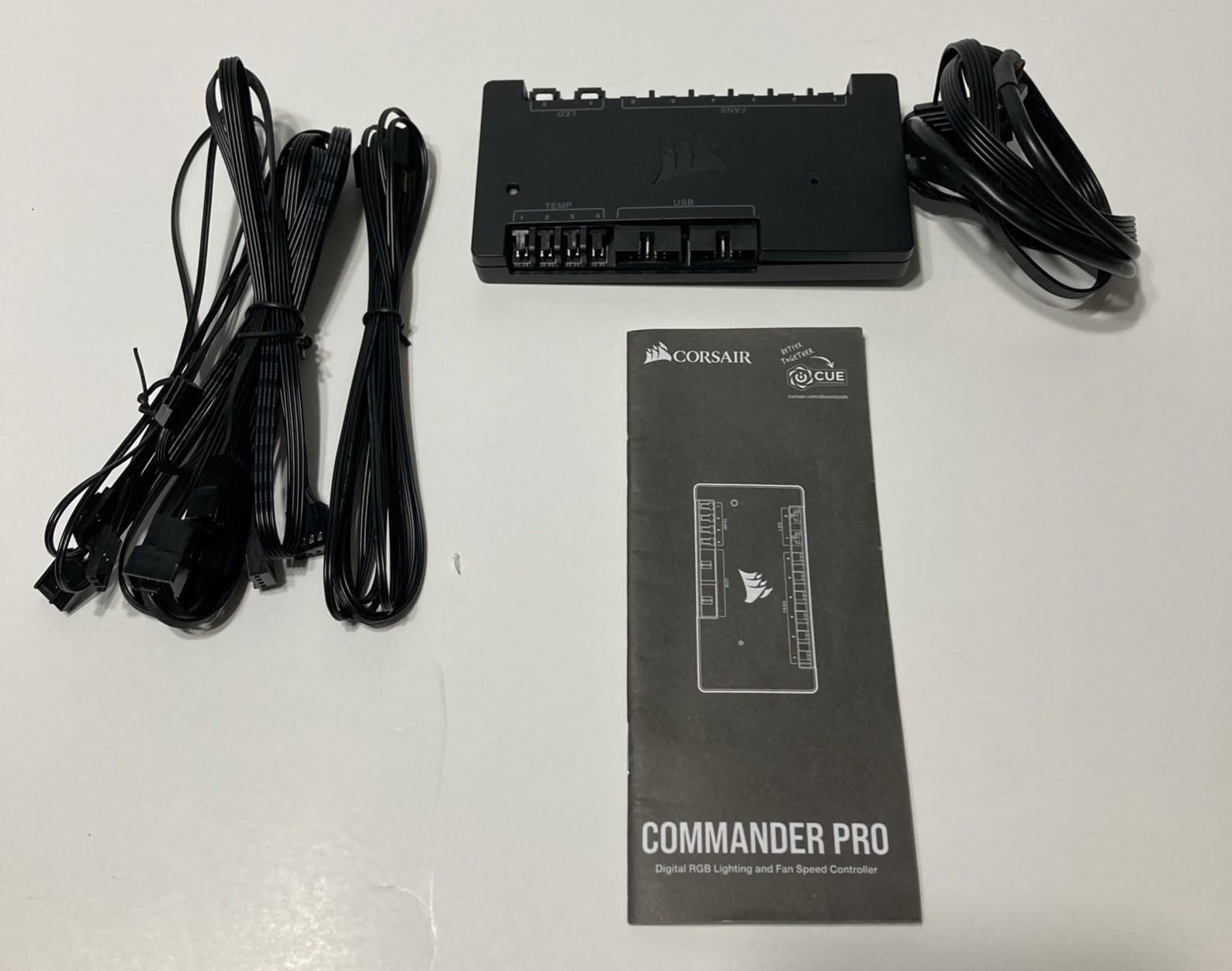 Corsair iCUE Commander PRO Smart RGB Lighting and Fan Speed Controller