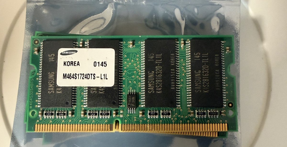Samsung M464S1724DTS-L1L 128MB PC100 SDRAM 144-Pin Laptop SO-DIMM Memory Tested