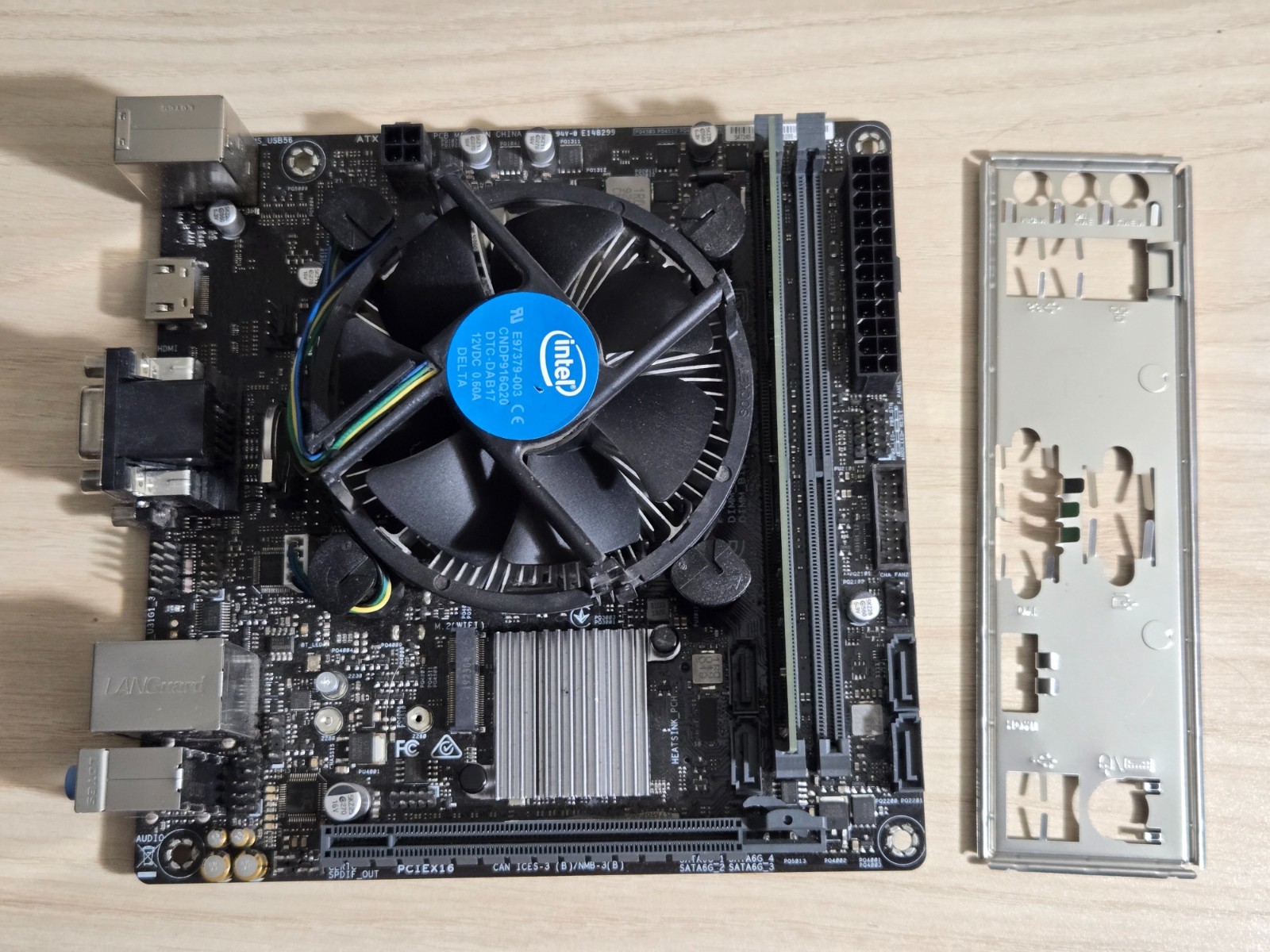 Asus H310i-Plus R2.0 Mini ITX Motherboard i5-9400, 8GB Memory Windows Pro