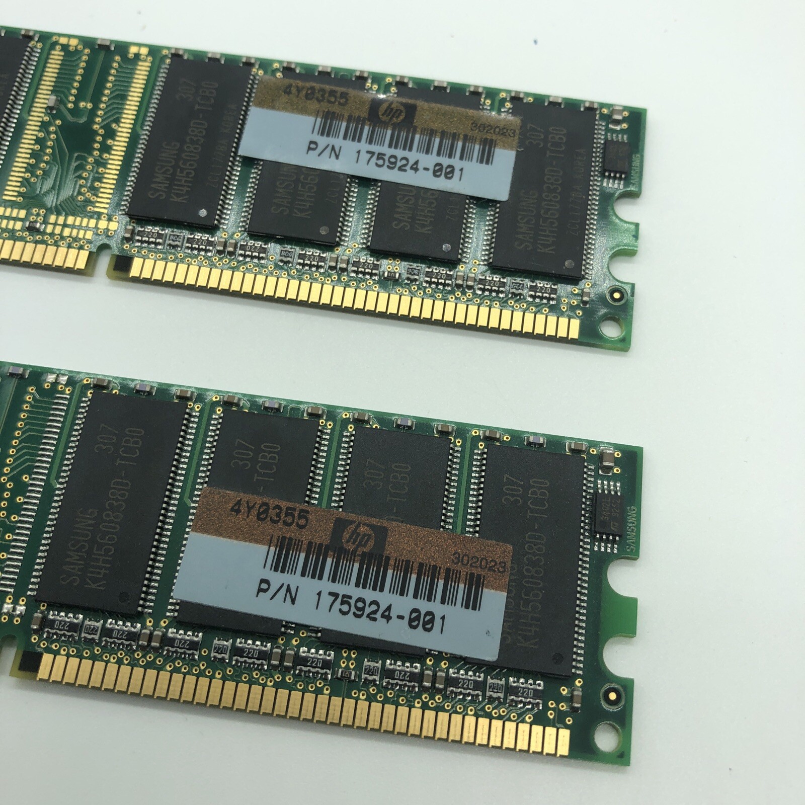NEW 2 pcs of 256MB DDR 512MB SDRAM PC2100 266 CL2.5 Samsung Kingston HP # 175924