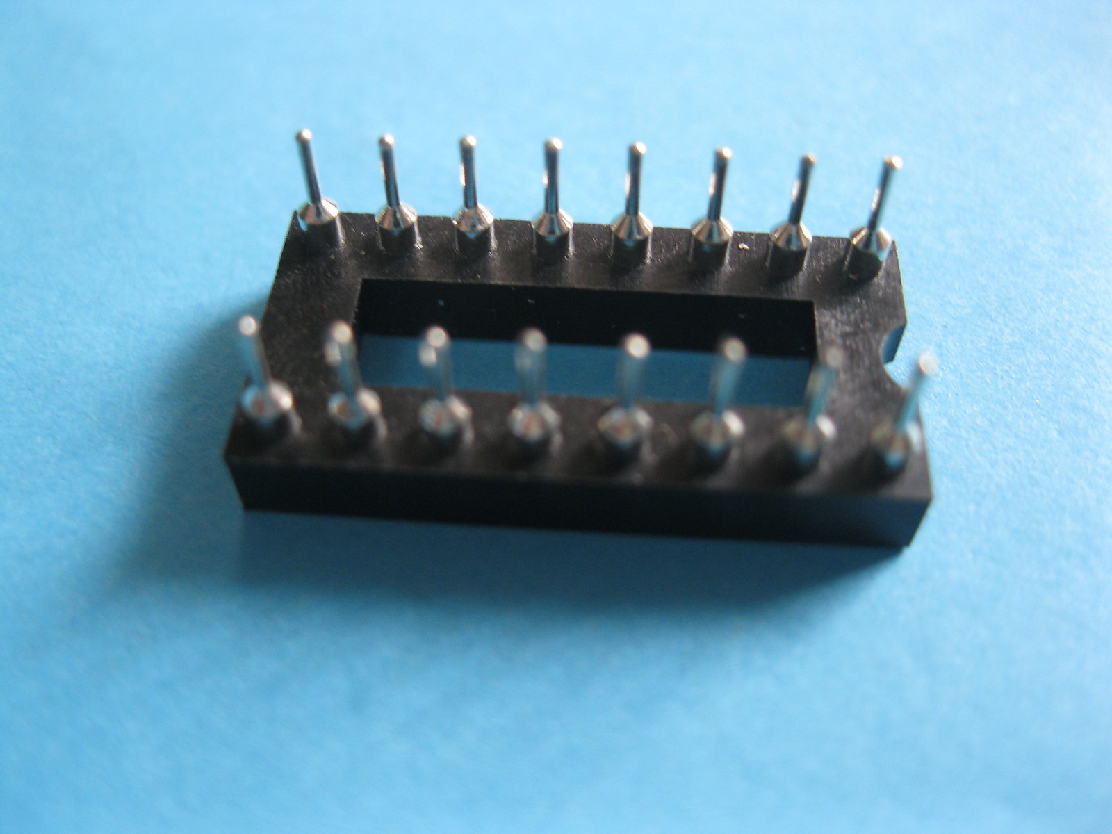 30 pcs IC Socket Adapter Round 16 Pin Headers & (IC) Sockets Pitch 2.54mm X=7.62
