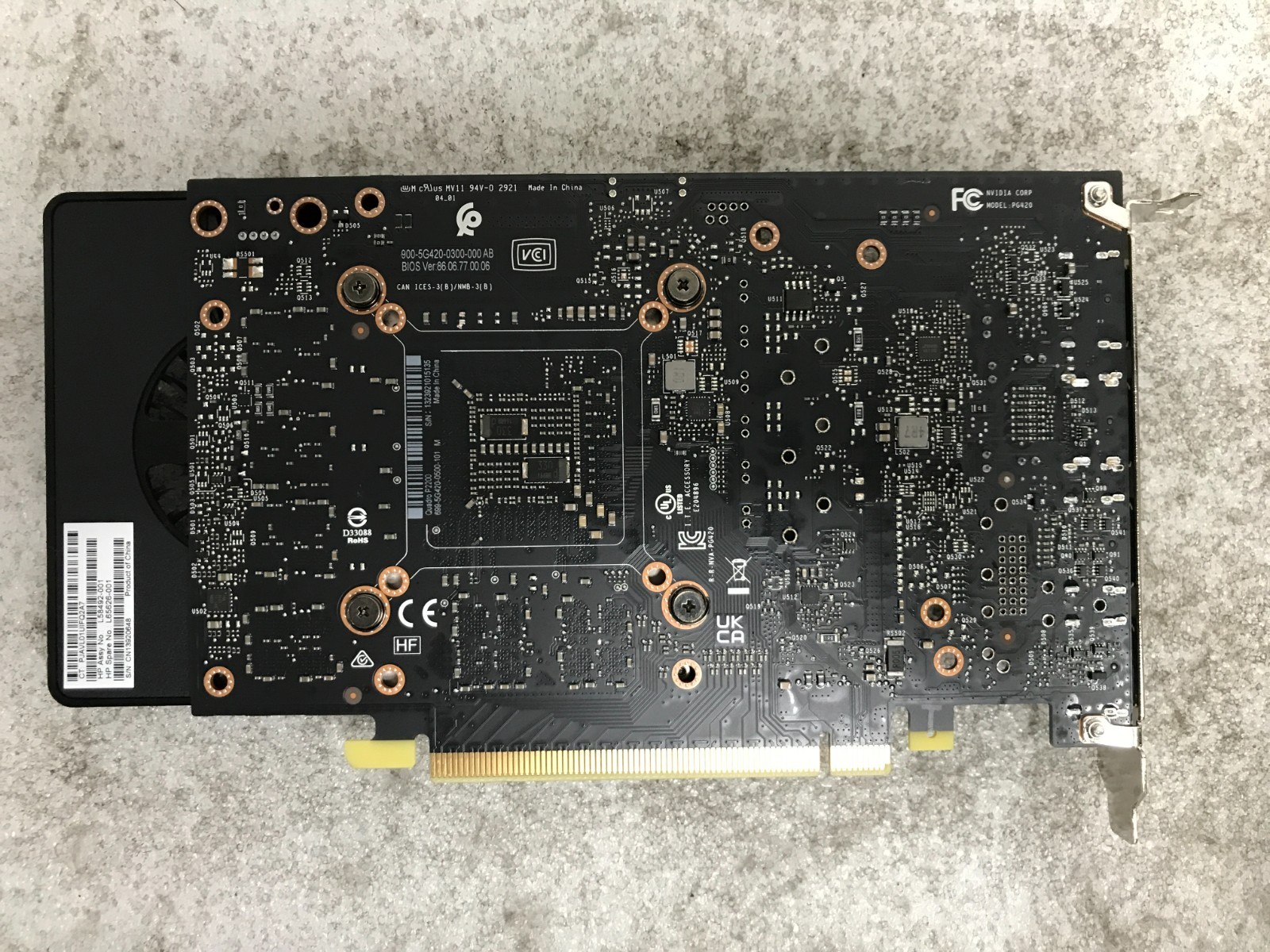 Dell NVIDIA Quadro P2200 Graphic Card / 5GB GDDR5X 4x DP DisplayPort