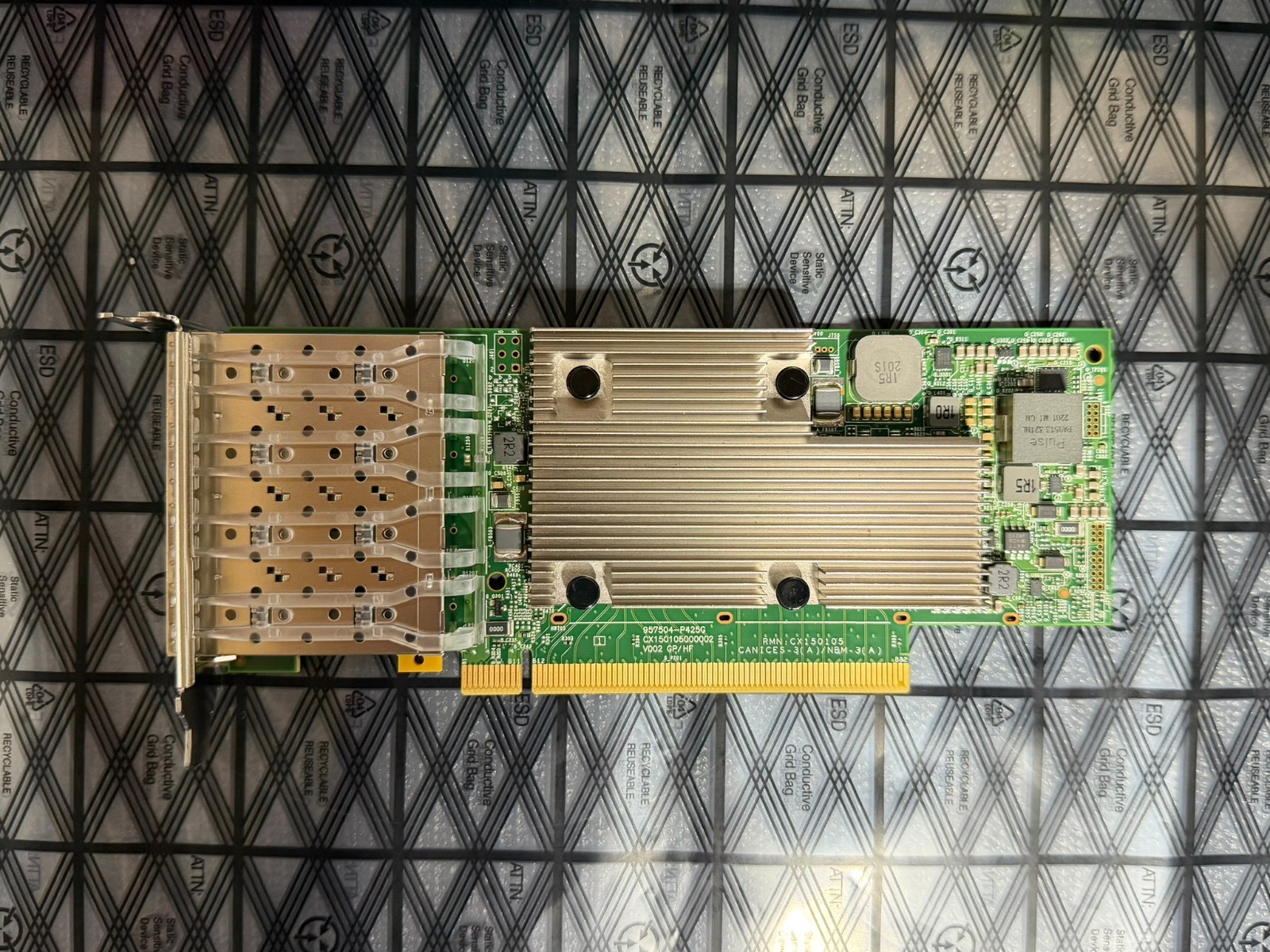 BROADCOM 57504 P425G Network Adapter PCIe 4.0 x16 BCM957504-P425G