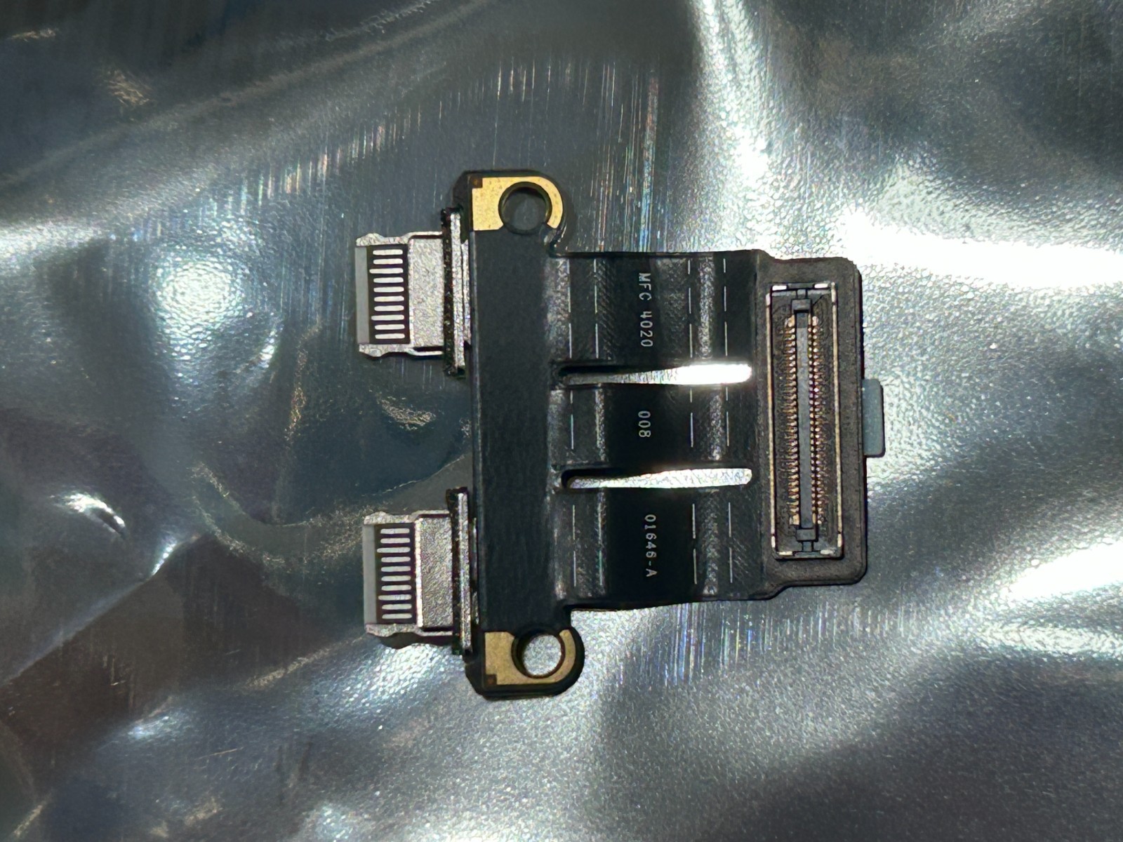 Lot of 12 USB-C Board (923-04254) for MacBook Pro (13-in, 2020, 4 TBT3)
