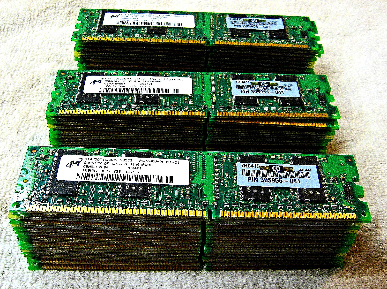 *Lot of 46* 128MB DDR 333 CL2.5 PC2700U RAM – Various Brands – HP#305956-041